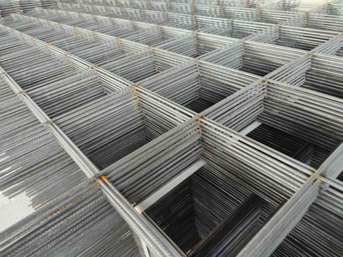 mata-siatka-zbrojeniowa-fi-4-2400x1200x150 rolbud.info.jpg